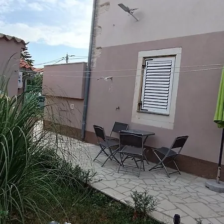 Διαμέρισμα Stella Μεντουλίν